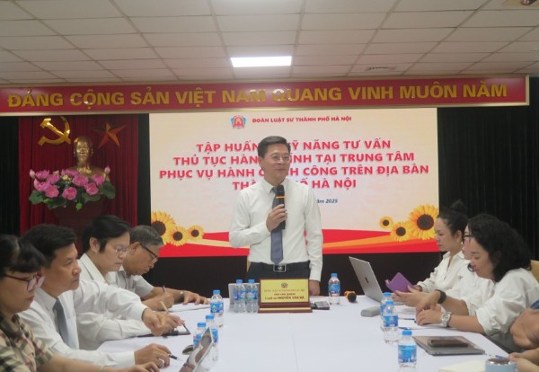 Đoàn Luật sư TP Hà Nội tập huấn kỹ năng tư vấn TTHC  tại Trung tâm Phục vụ hành chính công